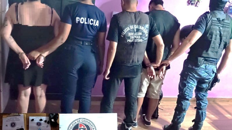 Detienen a dos personas y secuestran sustancias estupefacientes, celulares de alta gama y una camioneta