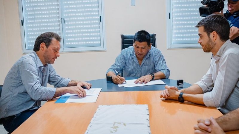 Fiambalá firmó un convenio para reforzar la seguridad vial
