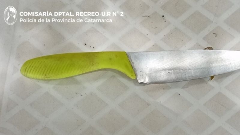 Gresca en Recreo: dos hombres heridos, agresor detenido y un cuchillo secuestrado
