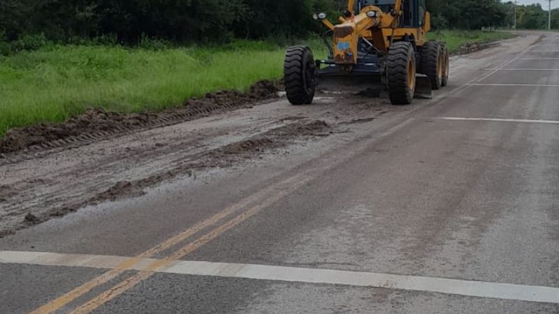 Precaución en RN 64 por tareas de limpieza tras las lluvias