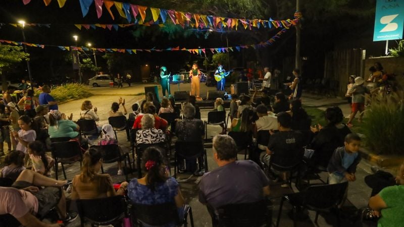 Carnaval en la Capital dejó más de $750 millones y gran convocatoria