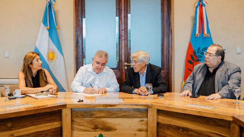 El Gobierno donó inmueble a la UNCa para potenciar el desarrollo académico en Belén