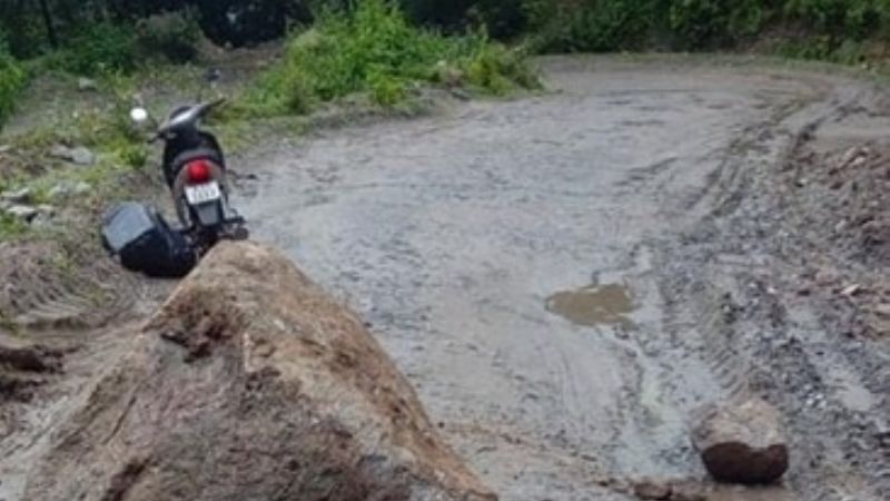 Precaución en Ruta Provincial Nº48 por derrumbe en Cuesta El Clavillo
