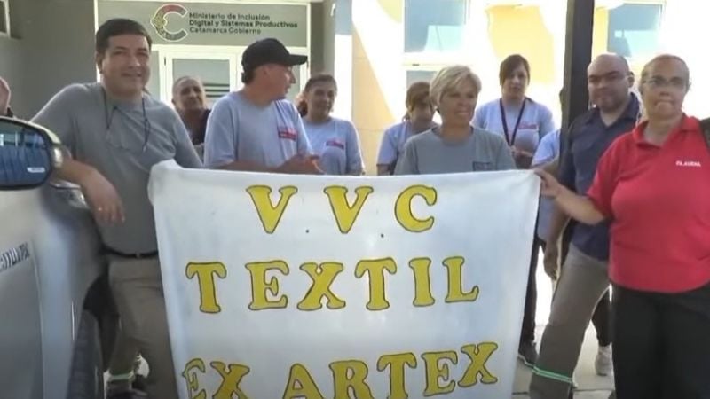 Paro y toma en VVC Textil: operarios exigen pago de haberes