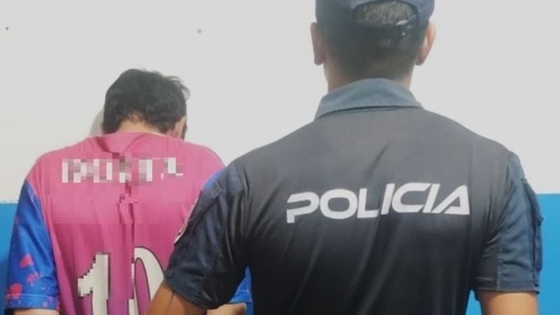 Un policía sufrió una puñalada durante una aprehensión