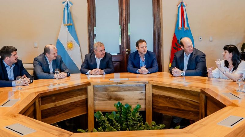 Provincia y la Cámara Minera apuntan a impulsar el desarrollo de proveedores locales