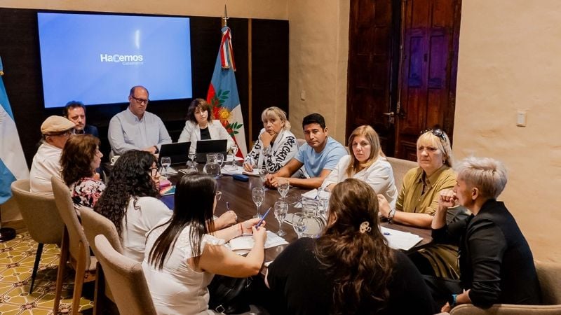 El Ejecutivo presentó nueva propuesta a los gremios docentes