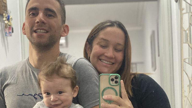 Tras 445 días incomunicado, Nahuel Gallo pudo hablar con su familia