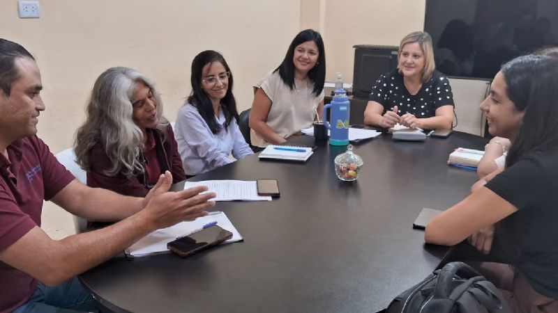 Articulan acciones para fortalecer el cuidado integral en las escuelas