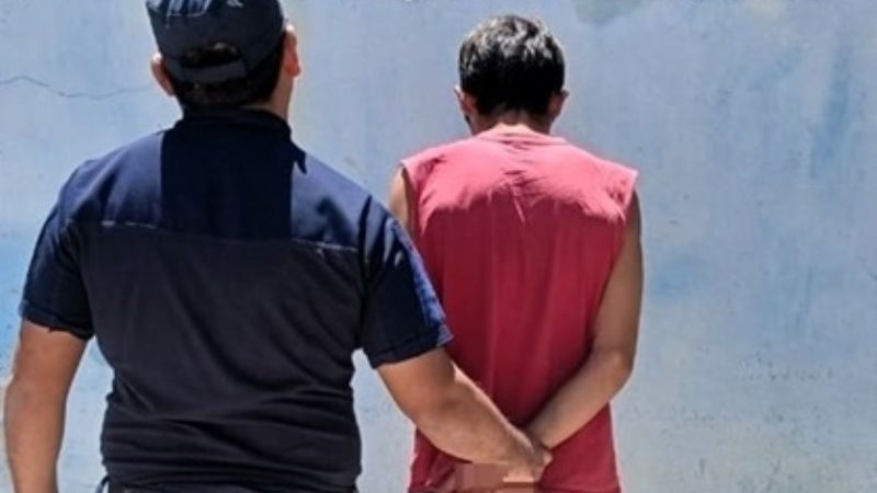 Encuentran entre la maleza, elementos robados