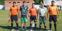 INICIO del cotejo entre Rivadavia de Huillapima y San martín del Bañado, en la cancha Municipal de Chumbicha.