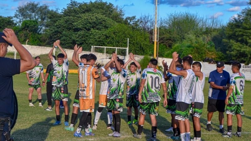 Goleada “Sagrada” y empate “Santo” por el Masculino