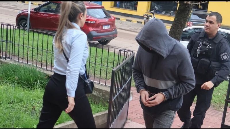 Cinco peones detenidos por violar en grupo a un camionero y filmar el ataque