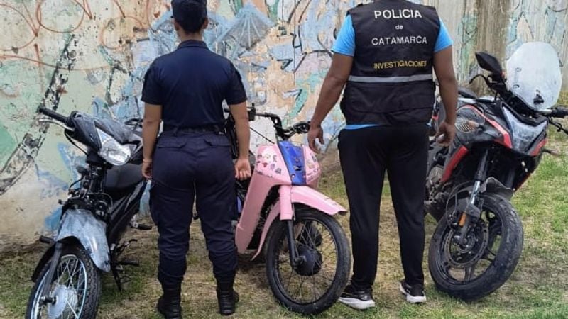 Demoran a un adolescente y recuperan tres motocicletas robadas