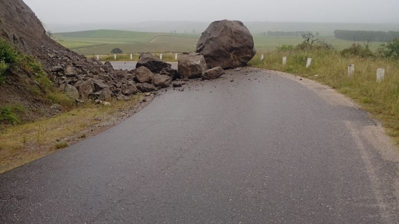 Derrumbe de gran magnitud obliga a cortar la Ruta Provincial N°18 en la Cuesta de Singuil