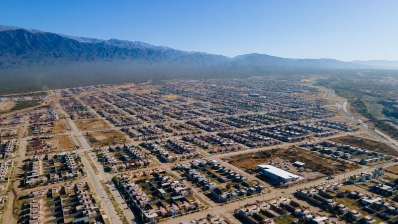 Preguntan a vecinos de Valle Chico qué comercios debería tener el futuro Centro Comercial