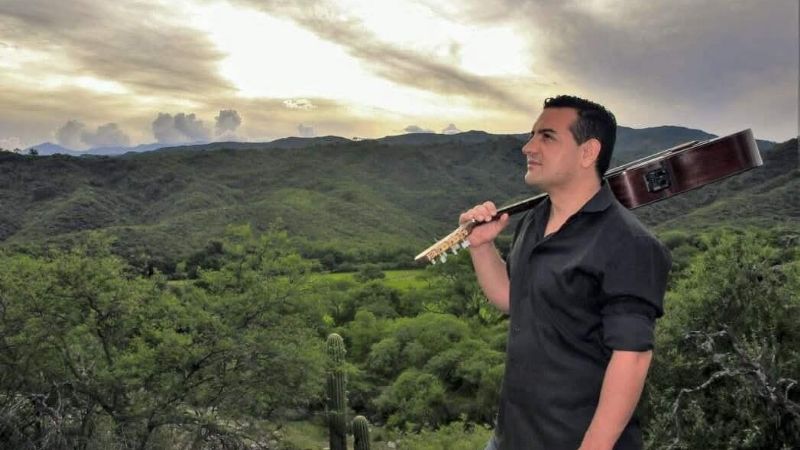 El músico catamarqueño Martín Bize lanza “Vidala de la Quebrada”, un canto dedicado a Nahuel Gallo y a todos los presos políticos