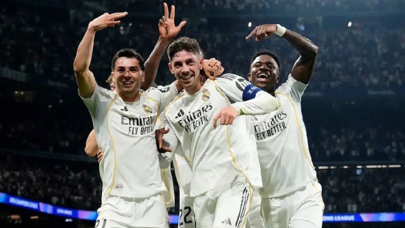 Real Madrid y PSG pegaron primero en la Champions