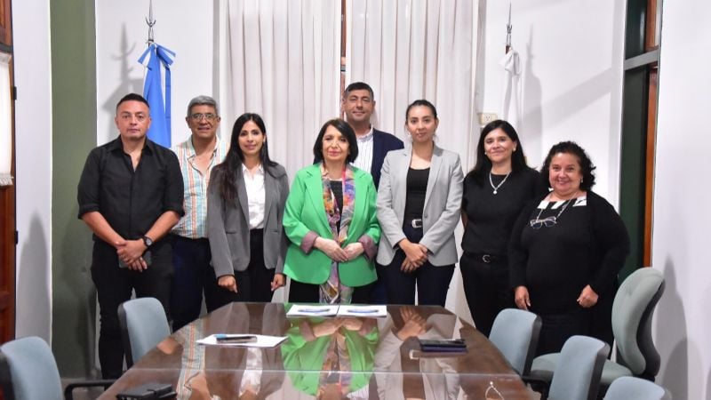 Salud y la UNCa promueven la formación profesional