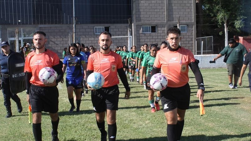 Árbitros para los 4tos. del Provincial Femenino