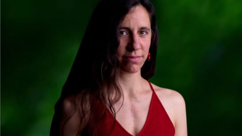Casa Caravati presenta “Narcisa y la sed. El escape y otros sueños” de Manuela de la Cruz