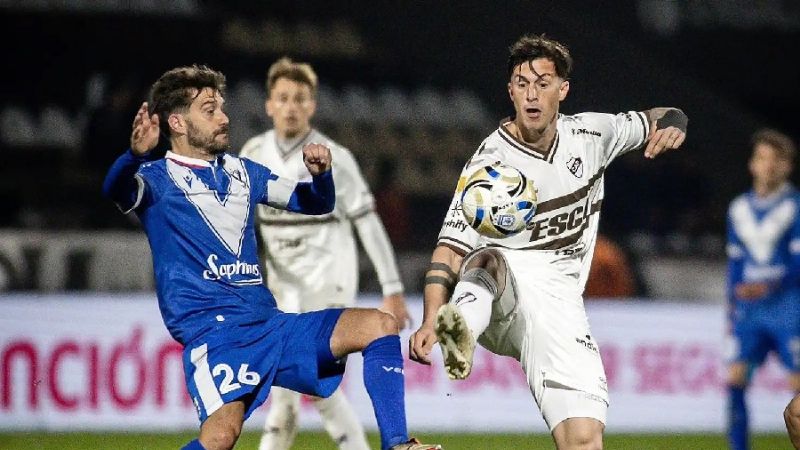 Platense con el líder Vélez; Central-Banfield