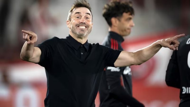 River en el Monumental y Boca en Santa Fe