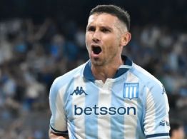 Doblete de “Maravilla” y victoria de Racing