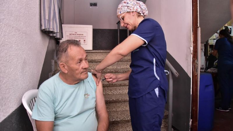 Alta demanda genera faltantes temporales de vacunas en la campaña antigripal