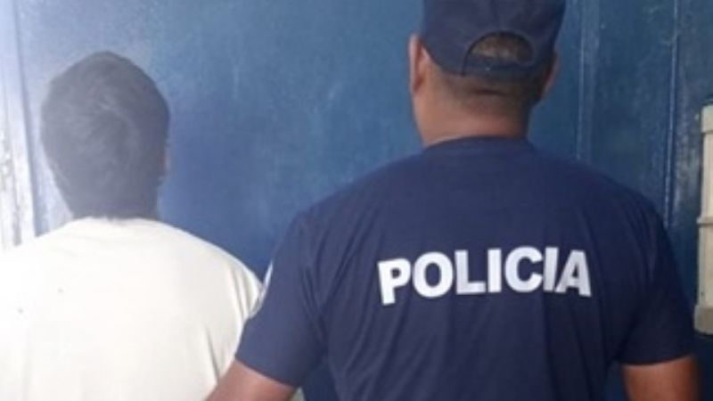 Apresado con medidores de agua