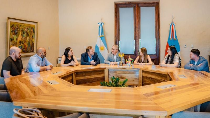 Catamarca, con máximo premio internacional por campaña de promoción del Poncho