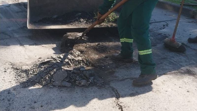 Continúan los trabajos sobre Av. Mariano Moreno