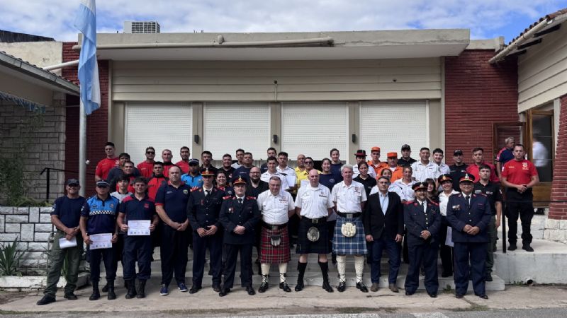 Bomberos Voluntarios de Catamarca participaron de una capacitación internacional