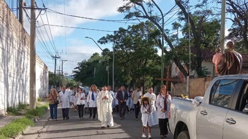 Celebran a San José en la capilla de la Escuela Hogar
