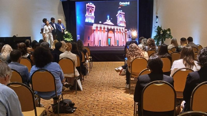 La Capital participó del 1º Encuentro Norte Argentino Conecta