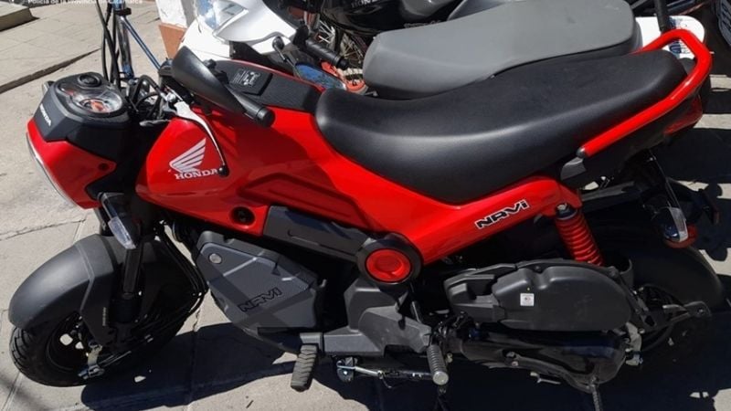 Tras una persecución por la ciudad, un motociclista fue arrestado