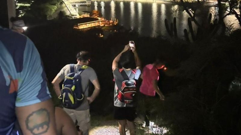 Senderismo bajo las estrellas en el Dique El Jumeal