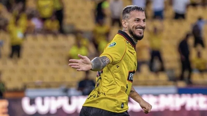 Benedetto y el duelo del morbo frente a Boca