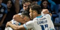 RACING llegó a los 18 puntos y quedó de manera momentánea 3ro. en la Zona B, a dos de Independiente Rivadavia. El Pirata es escolta con 19 unidades.