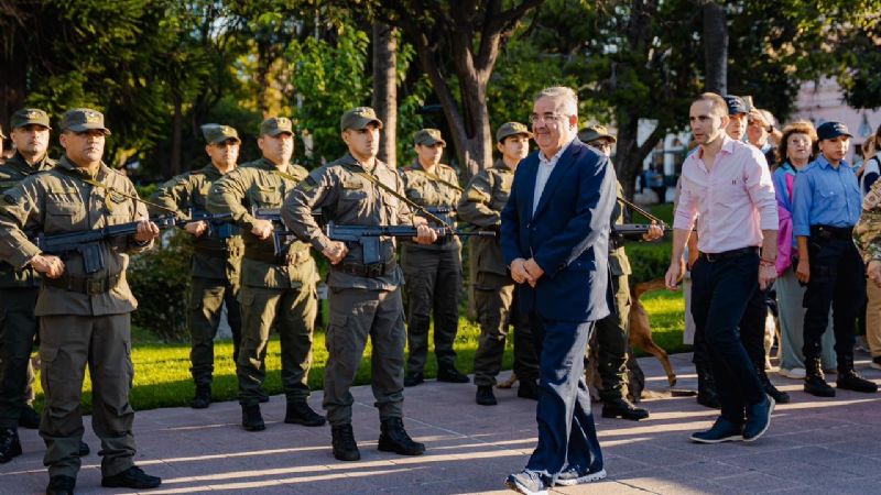 Raúl Jalil y Nahuel Gallo encabezaron el acto y la misa