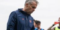 Gustavo Álvarez da sus primeras indicaciones como nuevo entrenador de San Lorenzo.