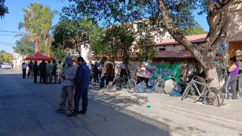 Municipales reclaman mejoras salariales en Valle Viejo y Andalgalá