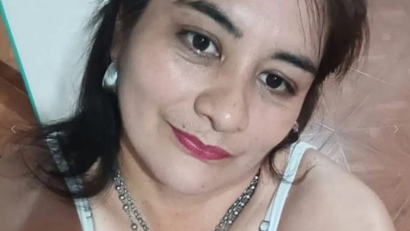 Brutal matricidio: un adolescente apuñaló en el cuello a su madre y la mató