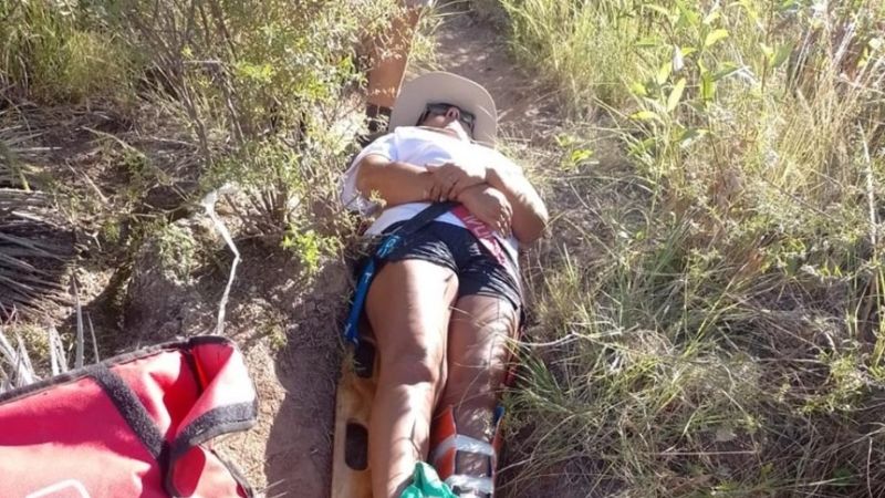 Rescataron en el Cerro de la Virgen de Belén a una turista lesionada