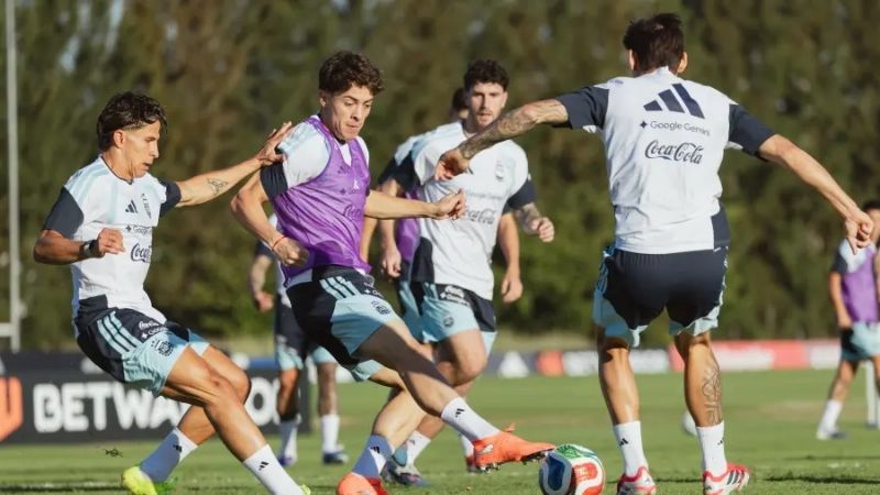 Ante Mauritania, Messi iría al banco