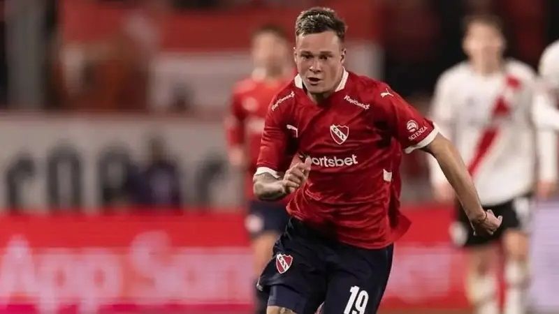 Independiente ante Atenas de Río Cuarto