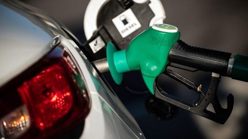 Nafta con más etanol: qué puede producir en el auto la nueva medida del Gobierno