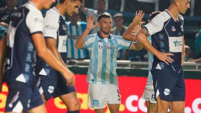 Racing avanzó en la Copa Argentina