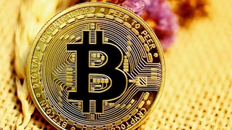 Btc a usd: por qué cada vez más gente mira el precio de Bitcoin en dólares