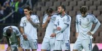 SIN EXPLICACIONES, los jugadore italianos sufriedo, nuevamente, la eliminación de un Mundial.